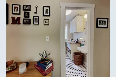 807 1/2 S Fremont Avenue #Upper, Tampa, FL 33606 - Photo 15