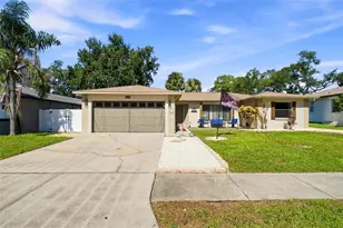 1830 Willow Oak Dr W, Palm Harbor, FL 34683 - Photo 1