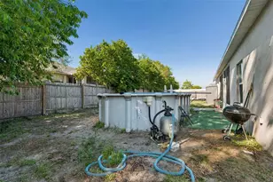 13046 Linden Dr, Spring Hill, FL 34609 - Photo 19