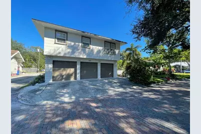 1601 11 Street N, Saint Petersburg, FL 33704 - Photo 1