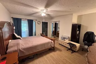 10531 98th St, Largo, FL 33773 - Photo 7