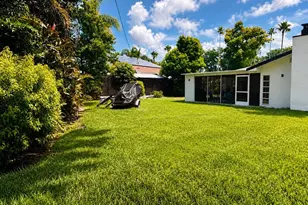 1712 Indian Rocks Rd, Belleair, FL 33756 - Photo 39