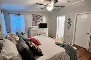 16120 Brookridge Blvd, Brooksville, FL 34613 - Photo 13