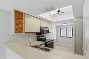 2701 Countryside Blvd, Clearwater, FL 33761 - Photo 11