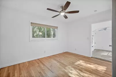 3027 Burlington Avenue N, Saint Petersburg, FL 33713 - Photo 17