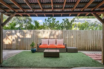 3027 Burlington Avenue N, Saint Petersburg, FL 33713 - Photo 23