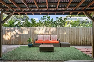 3027 Burlington Ave N, Saint Petersburg, FL 33713 - Photo 23