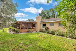 110 Ashbrook Dr, Brandon, FL 33511 - Photo 9