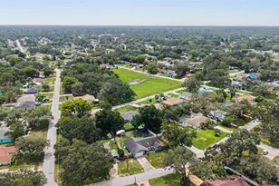 2028 Nobleton Ave, Spring Hill, FL 34608 - Photo 33