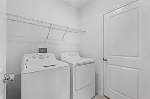 11709 Noble Blossom Loop, Dade City, FL 33525 - Photo 19
