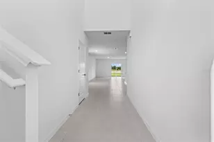 11709 Noble Blossom Loop, Dade City, FL 33525 - Photo 3