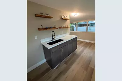 1221 E Dr Martin Luther King Jr Boulevard, Tampa, FL 33603 - Photo 5