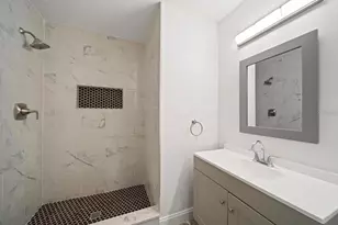 7013 Salinas Ct, Tampa, FL 33634 - Photo 3