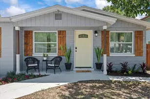 3138 W Varn Ave, Tampa, FL 33611 - Photo 1