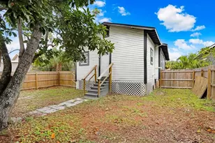 2701 E Columbus Dr, Tampa, FL 33605 - Photo 23