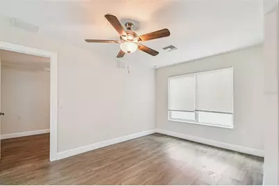 650 E Tarpon Avenue #C2, Tarpon Springs, FL 34689 - Photo 9