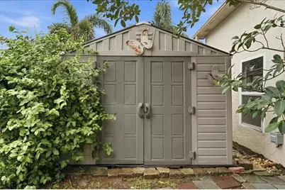 1221 E Lime Street, Tarpon Springs, FL 34689 - Photo 41