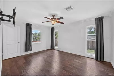 1221 E Lime Street, Tarpon Springs, FL 34689 - Photo 23