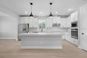3849 Saddle Hl Trl, Fruitland Park, FL 34731 - Photo 5
