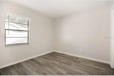 423 Van Reed Manor Drive, Brandon, FL 33511 - Photo 11