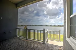5327 Wishing Arch Dr, Apollo Beach, FL 33572 - Photo 5
