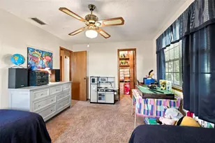 617 Mehlenbacher Rd, Largo, FL 33770 - Photo 19