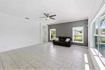 12018 Northumberland Drive, Tampa, FL 33626 - Photo 17