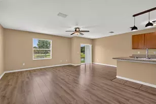 817 Ashentree Dr, Plant City, FL 33563 - Photo 5