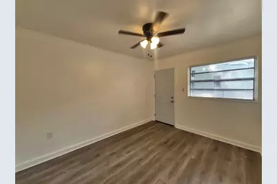 1726 W Chestnut Street #A, Tampa, FL 33607 - Photo 5