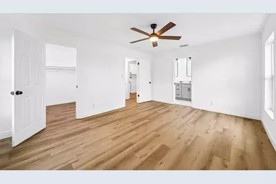 9124 39th Lane N, Pinellas Park, FL 33782 - Photo 17