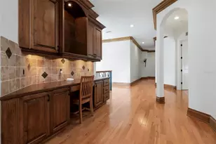 5211 W Neptune Way, Tampa, FL 33609 - Photo 61