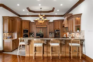 5211 W Neptune Way, Tampa, FL 33609 - Photo 21