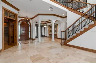 5211 W Neptune Way, Tampa, FL 33609 - Photo 9