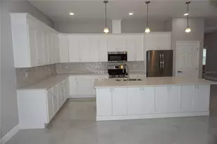 12572 Tree St, Largo, FL 33773 - Photo 5