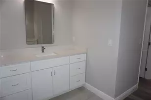 12572 Tree St, Largo, FL 33773 - Photo 11
