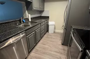 2593 Countryside Blvd, Clearwater, FL 33761 - Photo 5