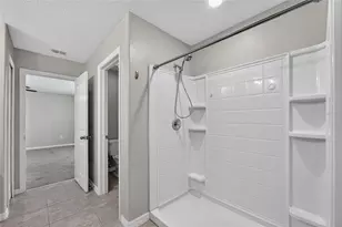215 English Heritage Pl, Dover, FL 33527 - Photo 49