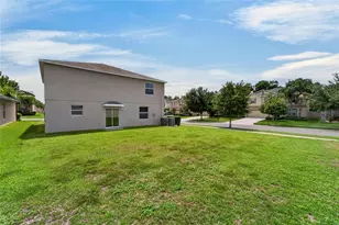 215 English Heritage Pl, Dover, FL 33527 - Photo 13