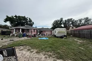 5207 E 20th Ave, Tampa, FL 33619 - Photo 11