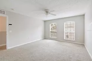 4617 Ashburn Square Dr, Tampa, FL 33610 - Photo 17