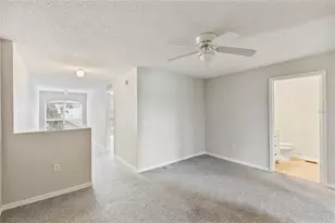 4617 Ashburn Square Dr, Tampa, FL 33610 - Photo 19