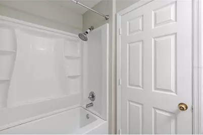 4617 Ashburn Square Drive, Tampa, FL 33610 - Photo 17