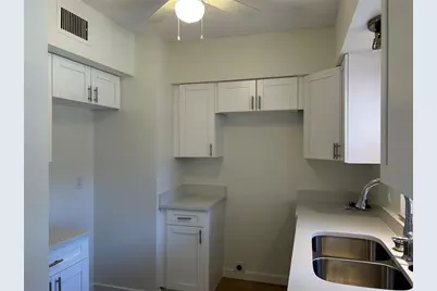 7011 Place De La Paix #1A, Saint Petersburg, FL 33707 - Photo 7