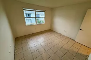 5038 Terrace Palms Cir, Tampa, FL 33617 - Photo 17