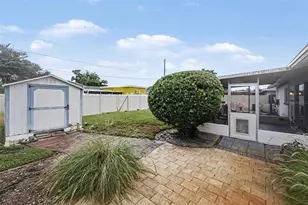 6026 44th Ave N, Kenneth City, FL 33709 - Photo 17