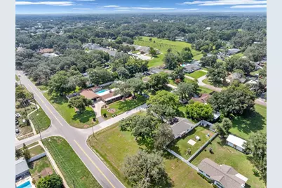 1002 Kay Jean Drive, Valrico, FL 33594 - Photo 7