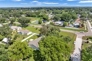 1002 Kay Jean Dr, Valrico, FL 33594 - Photo 13