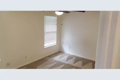 16106 Sagebrush Road, Tampa, FL 33618 - Photo 17