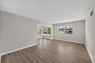 4780 Cove Circle St, Saint Petersburg, FL 33708 - Photo 31