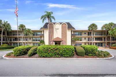 4780 Cove Circle Street #103, Saint Petersburg, FL 33708 - Photo 1